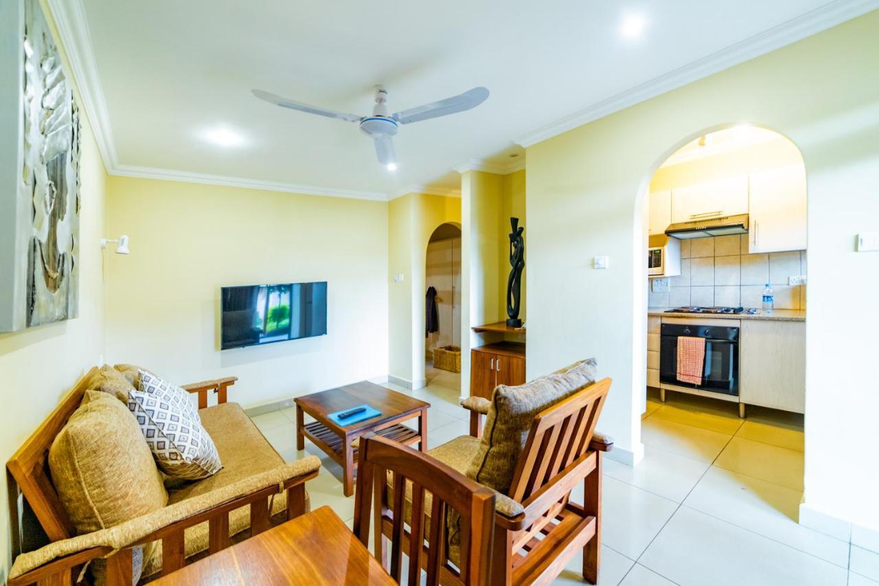 Shakespeare Court Serviced Apartments لوساكا المظهر الخارجي الصورة
