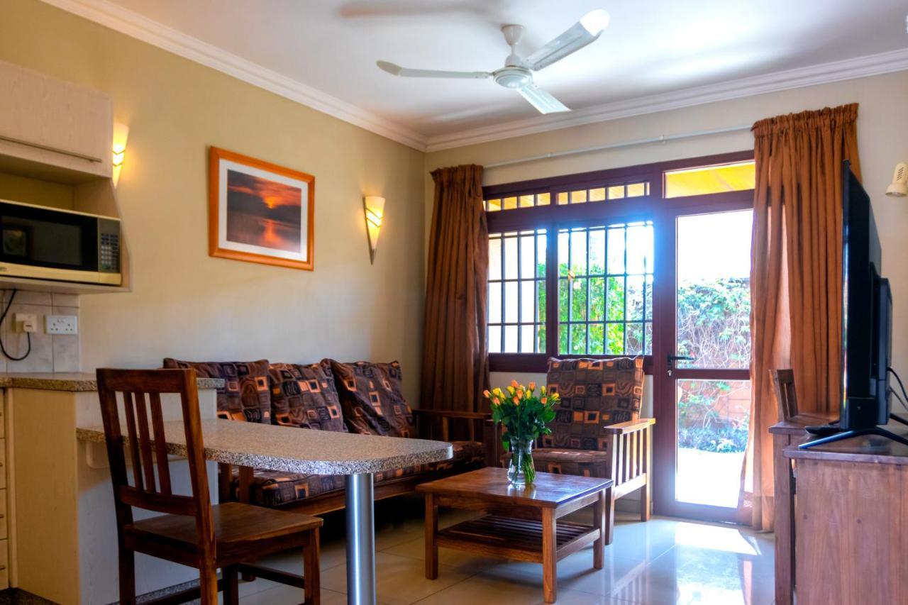 Shakespeare Court Serviced Apartments لوساكا المظهر الخارجي الصورة