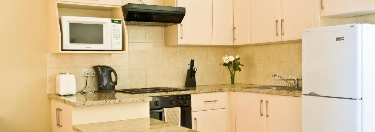 Shakespeare Court Serviced Apartments لوساكا المظهر الخارجي الصورة