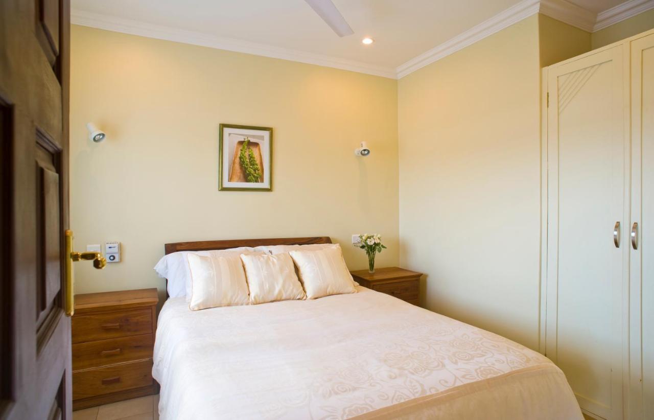 Shakespeare Court Serviced Apartments لوساكا المظهر الخارجي الصورة