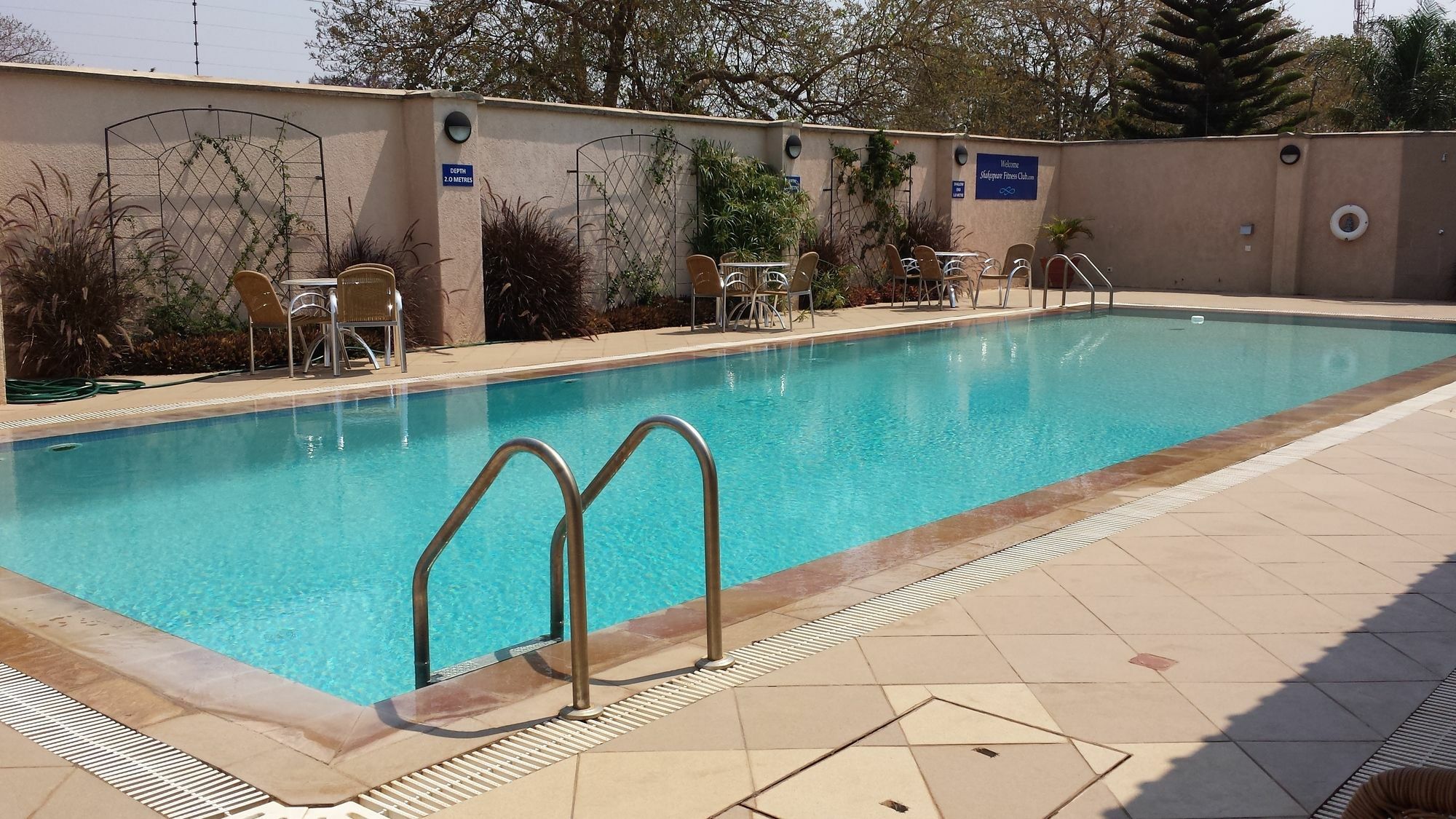 Shakespeare Court Serviced Apartments لوساكا المظهر الخارجي الصورة